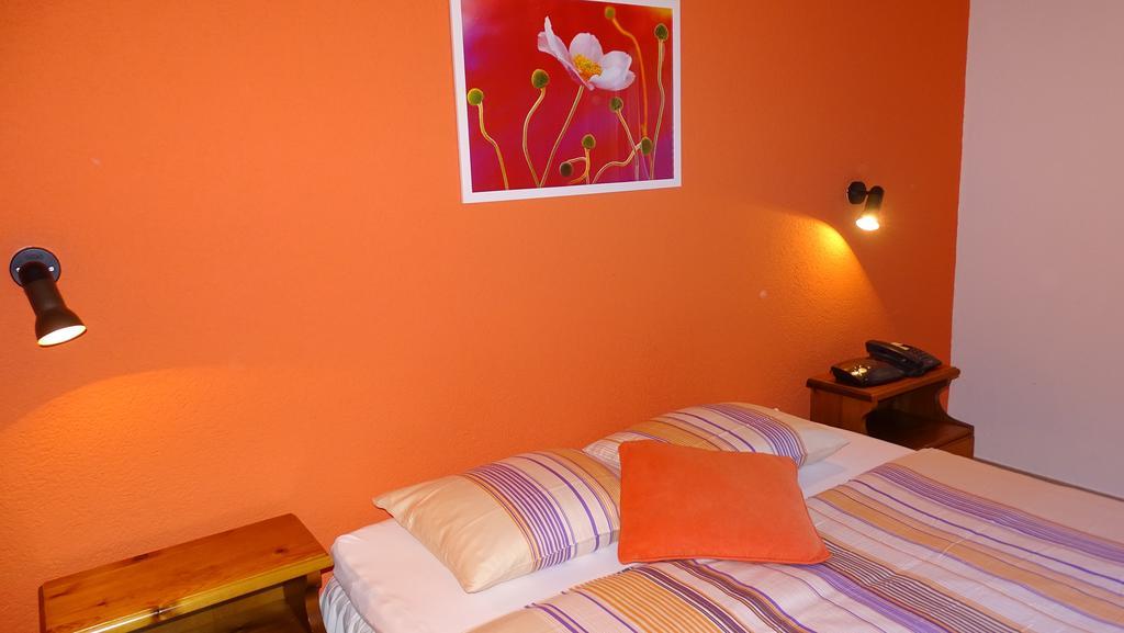 Hotel Elvetico Locarno Pokoj fotografie