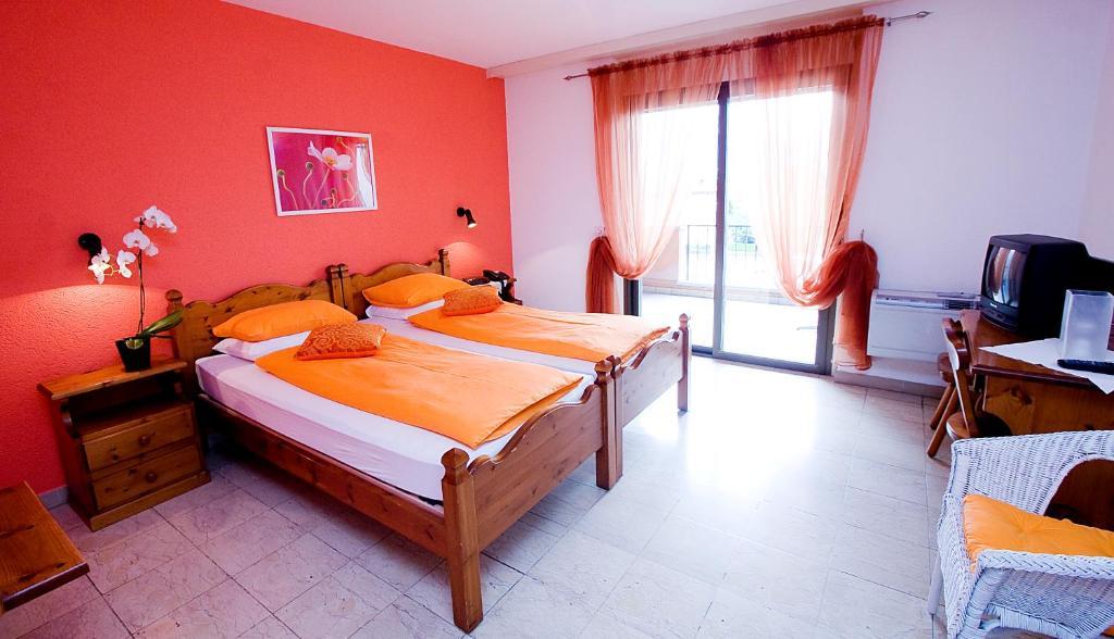 Hotel Elvetico Locarno Pokoj fotografie